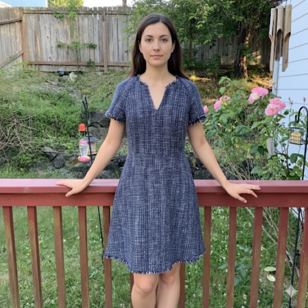 Banana Republic Blue Tweed Fringe Dress size 6 career professional office work